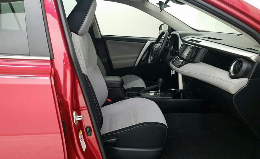 2017 Toyota RAV4 FWD XLE