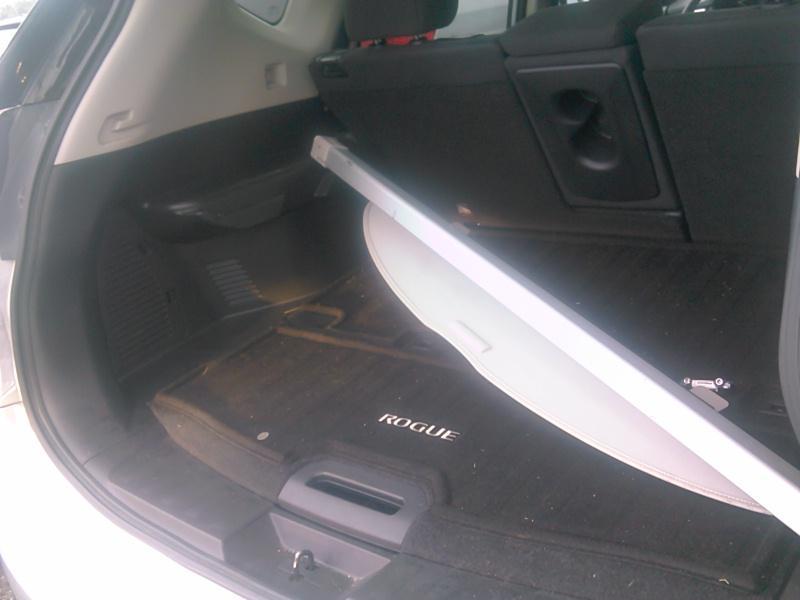 2016 Nissan ROGUE AWD 4C SV