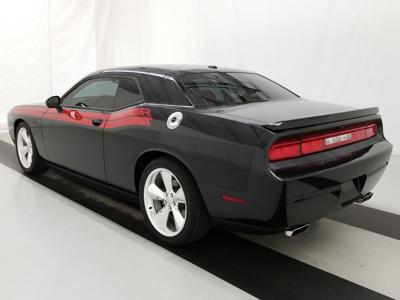 2014 Dodge CHALLENGER V8 R/T CLASS
