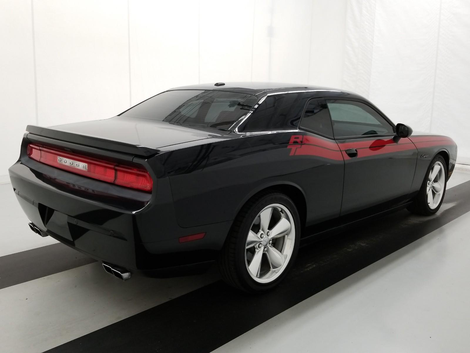 2014 Dodge CHALLENGER V8 R/T CLASS