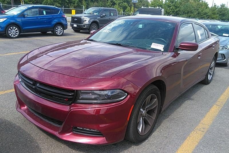 2017 Dodge CHARGER 4X2 V6 SXT