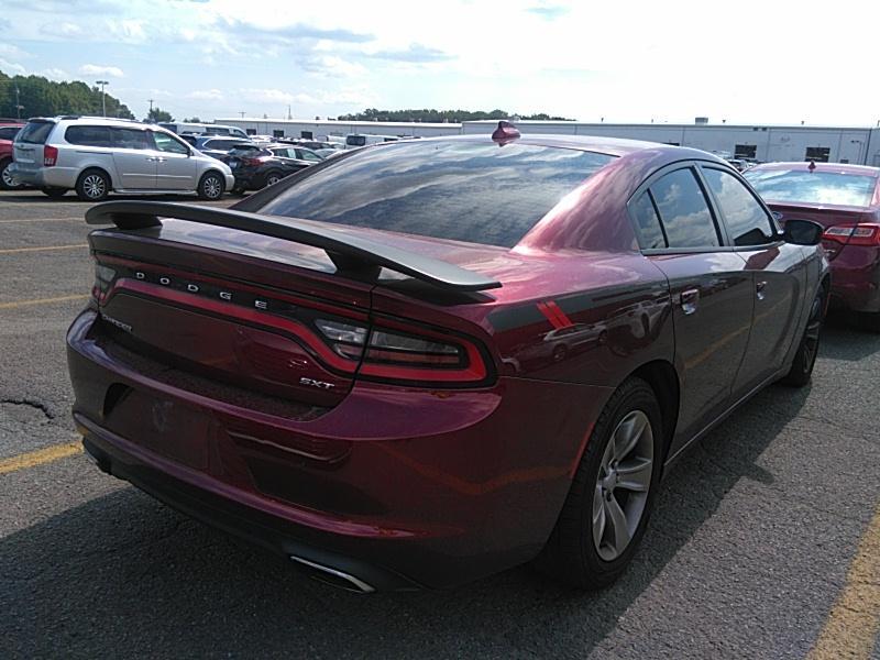 2017 Dodge CHARGER 4X2 V6 SXT