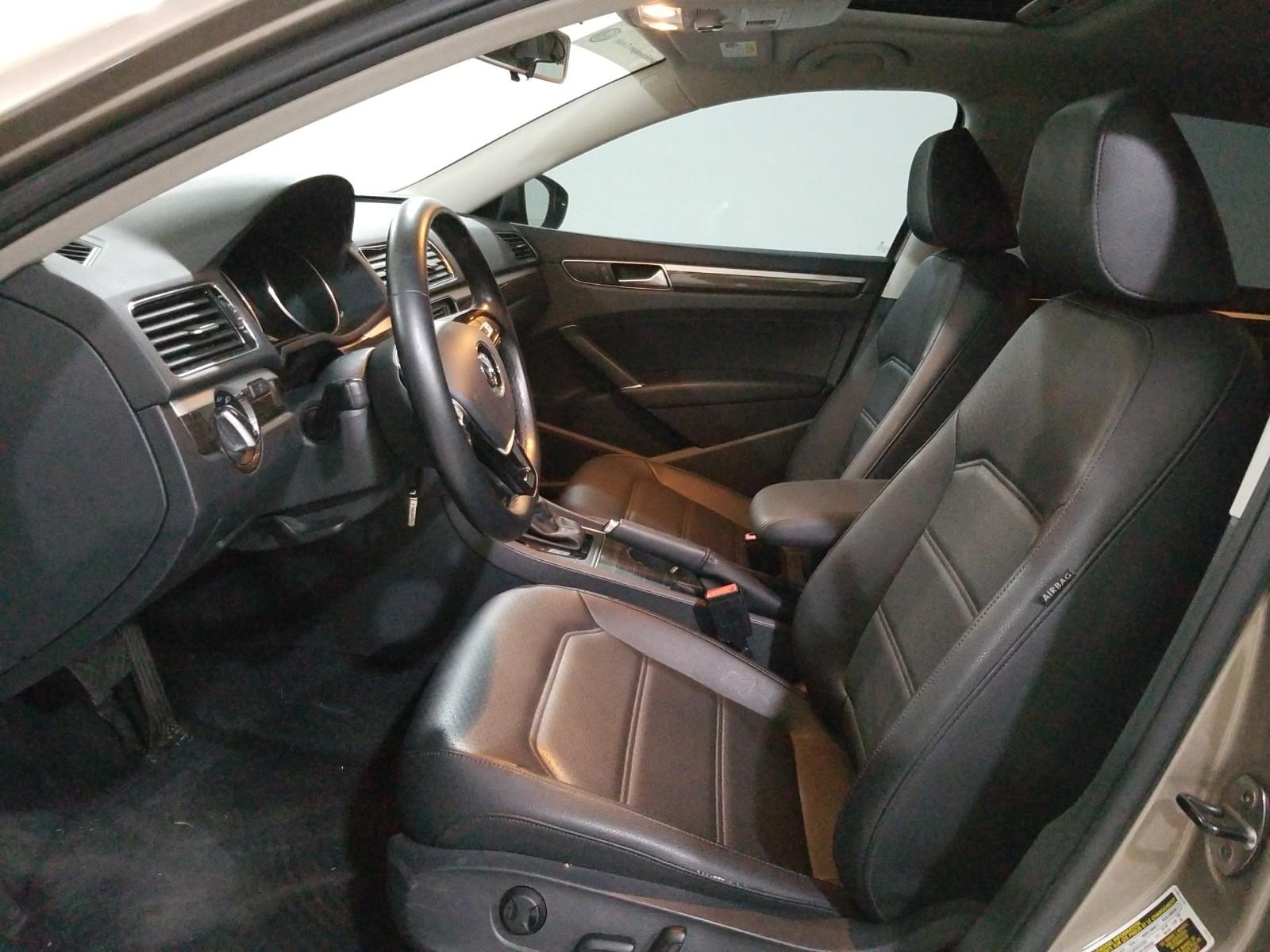 2016 Volkswagen PASSAT 4C 1.8T SE