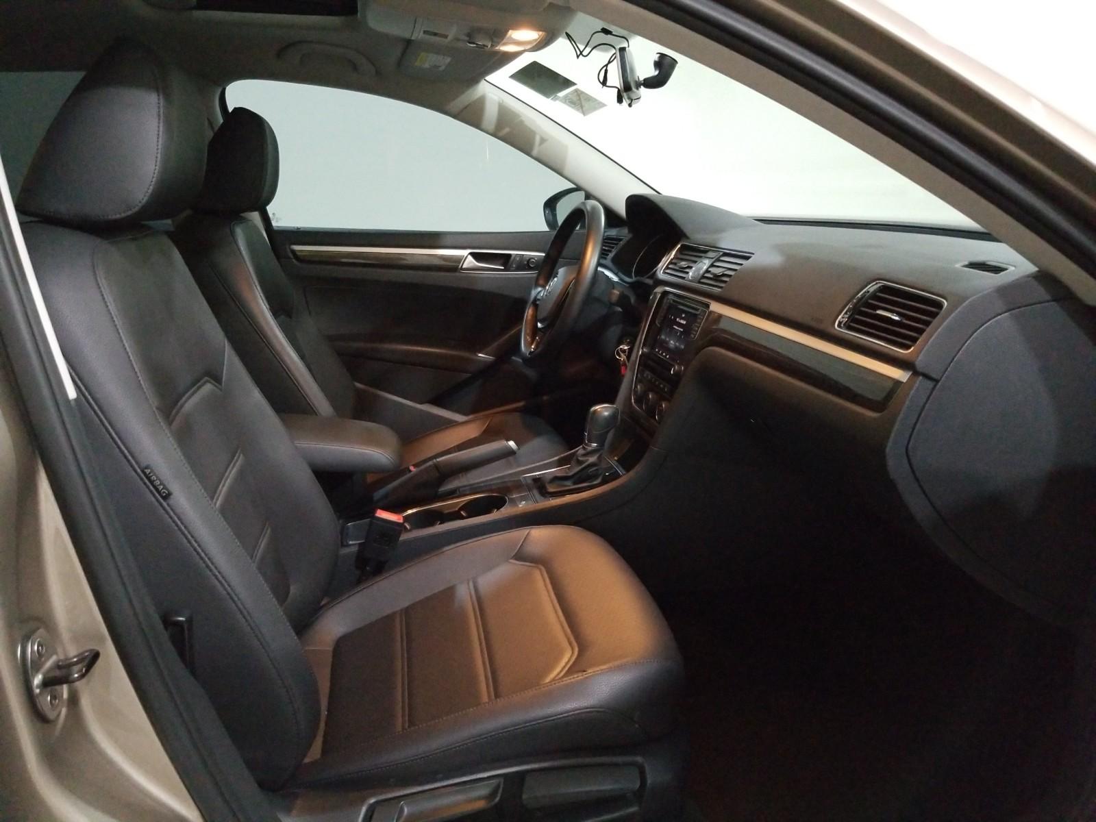 2016 Volkswagen PASSAT 4C 1.8T SE