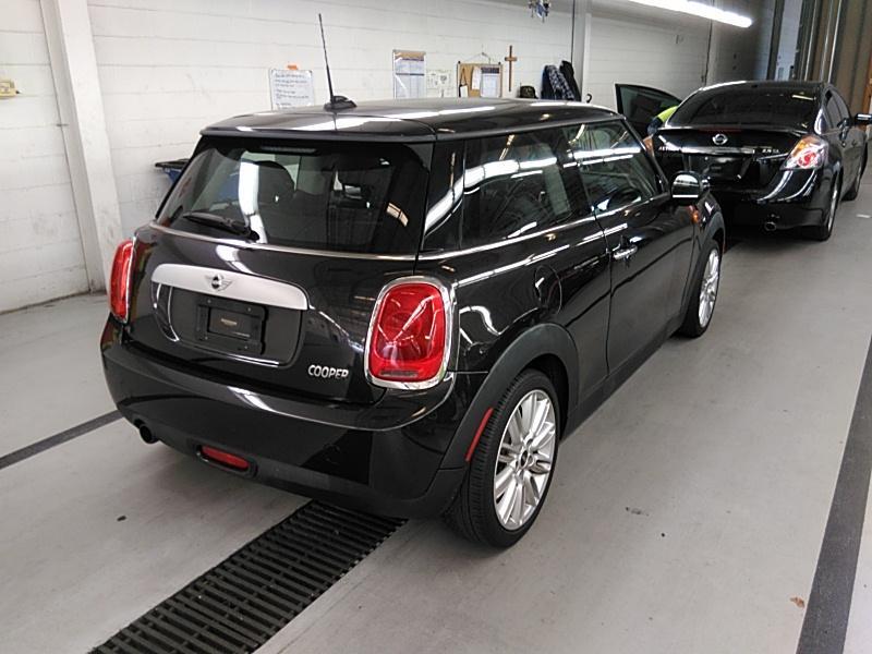 2015 MINI COOPER 3C