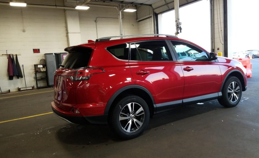 2016 Toyota RAV4 FWD XLE