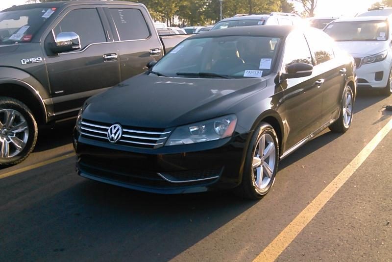 2015 Volkswagen PASSAT 4C 1.8T SE