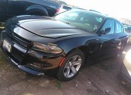 2017 Dodge CHARGER 4X2 V6 SXT