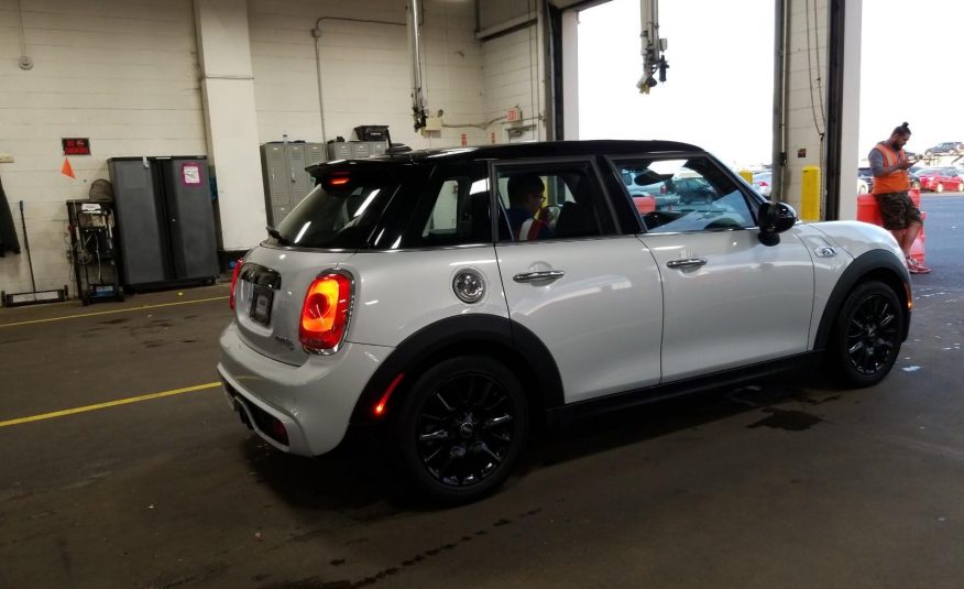 2016 MINI COOPER 4C S