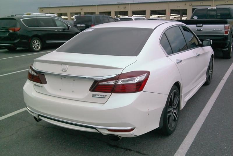 2017 Honda ACCORD 4C SPORT SE