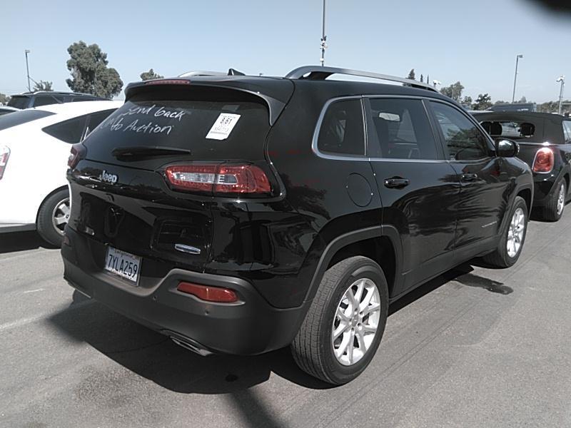 2017 Jeep CHEROKEE FWD V6 LATITUDE