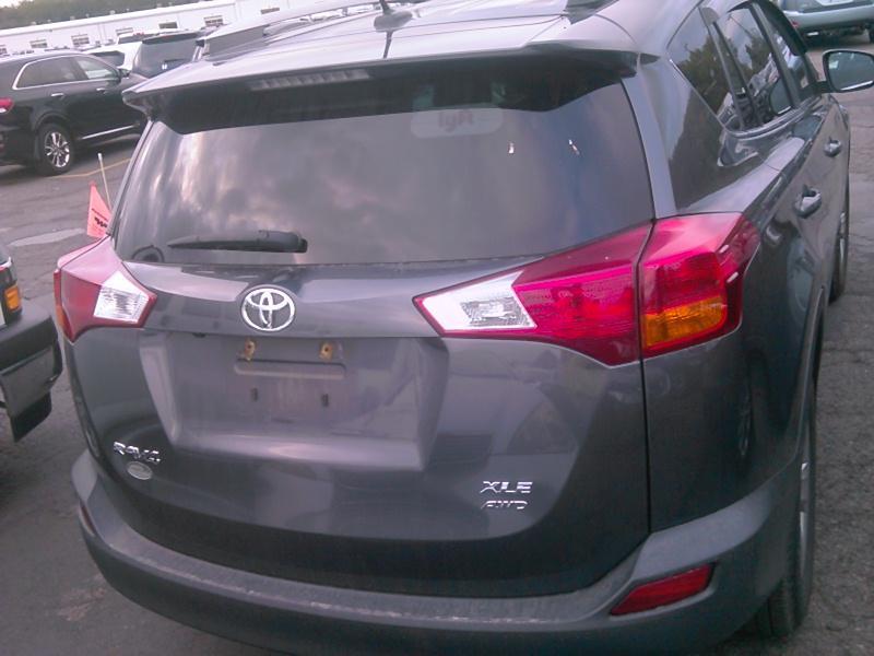 2015 Toyota RAV4 AWD XLE