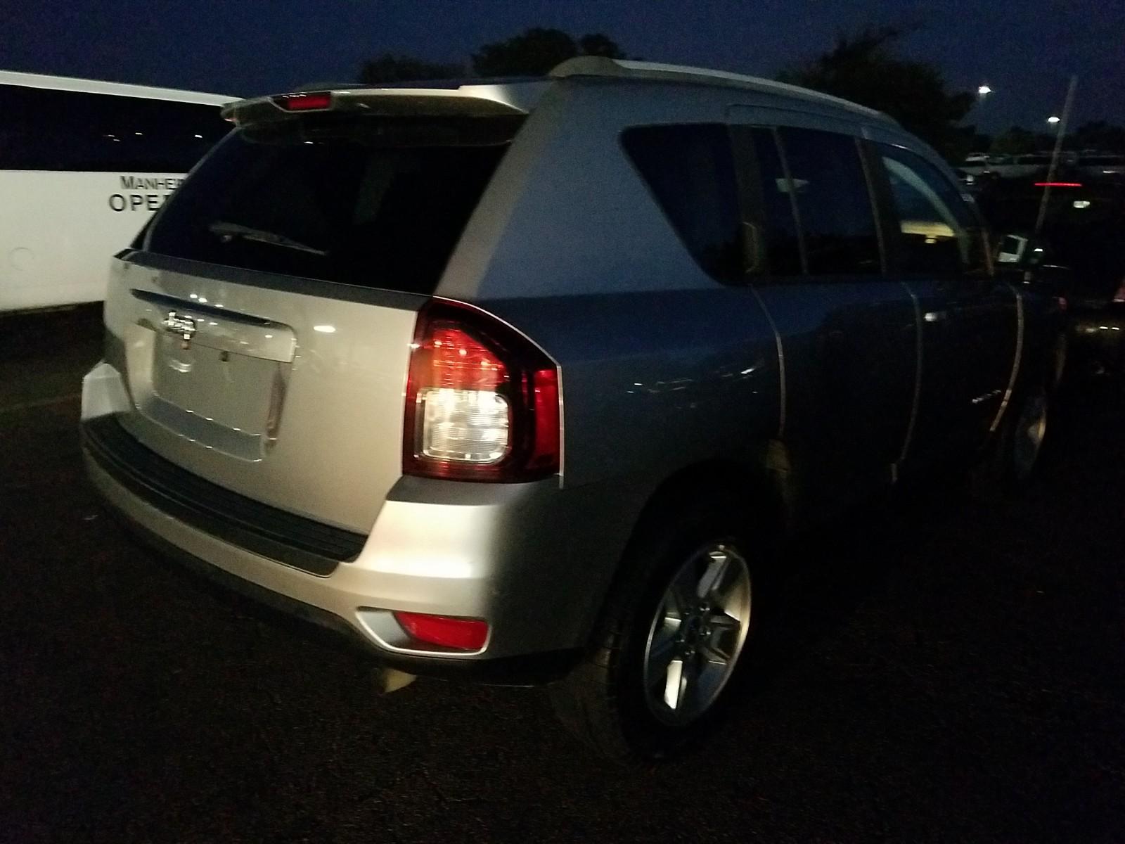 2015 Jeep COMPASS FWD 4C ALTITUDE