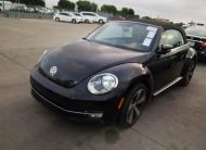 2013 Volkswagen BEETLE 4C 2.0T