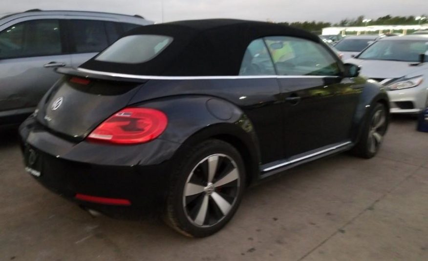 2013 Volkswagen BEETLE 4C 2.0T