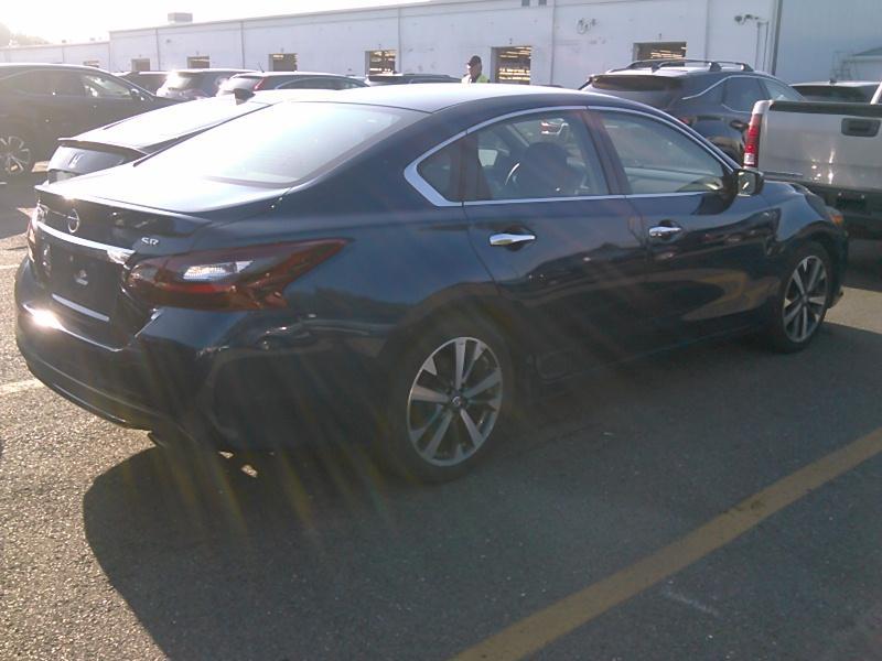 2017 Nissan ALTIMA 4C 2.5 SR