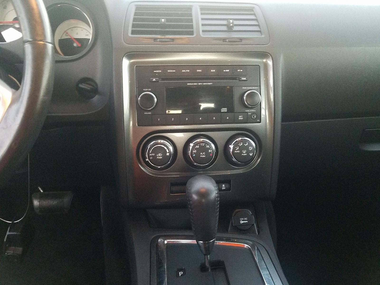 2014 Dodge CHALLENGER V6 SXT