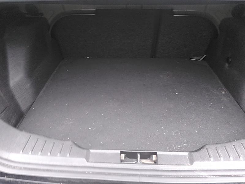 2016 Ford FOCUS FWD 4C SE