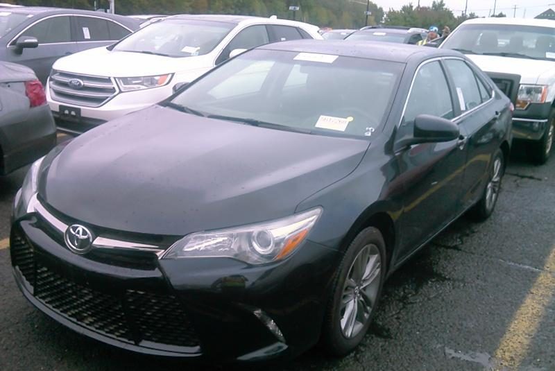 2017 Toyota CAMRY 4C SE