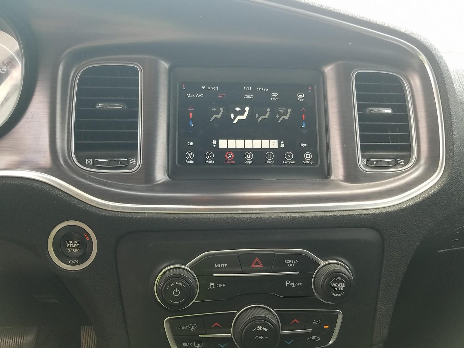 2018 Dodge CHARGER 4X2 V6 SXT