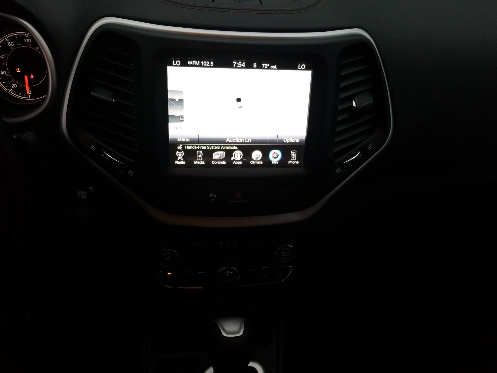 2017 Jeep CHEROKEE FWD V6 LIMITED