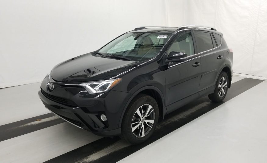2017 Toyota RAV4 AWD XLE