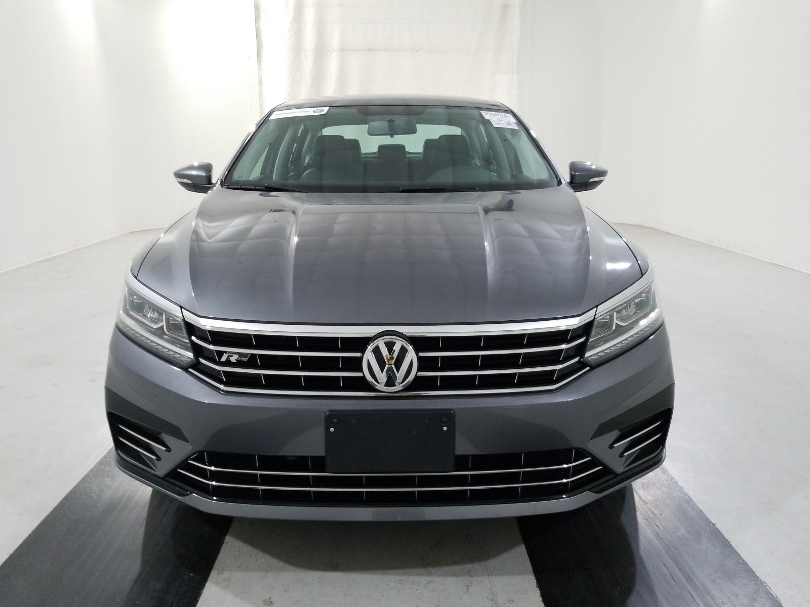 2016 Volkswagen PASSAT 4C RLINE COMF