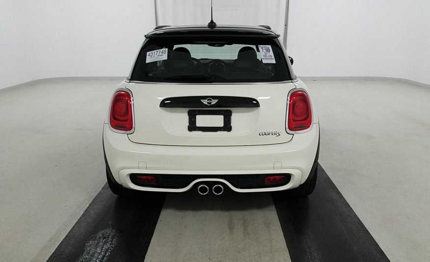 2017 MINI COOPER 4C S