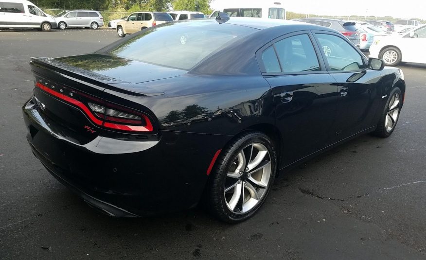 2016 Dodge CHARGER 4X2 V8 ROAD/TRACK