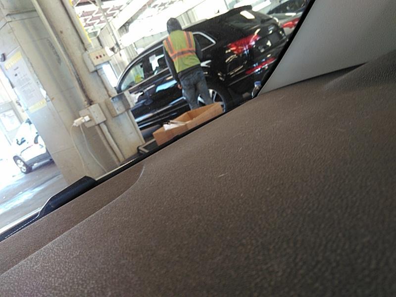 2017 Volkswagen TIGUAN AWD S