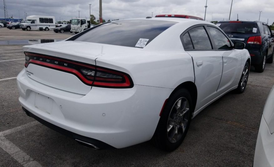 2017 Dodge CHARGER AWD V6 SE