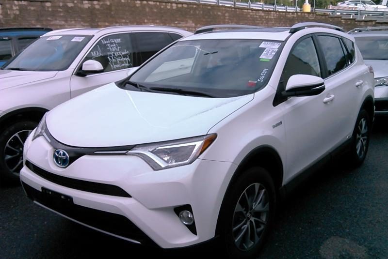 2016 Toyota RAV4 AWD XLE