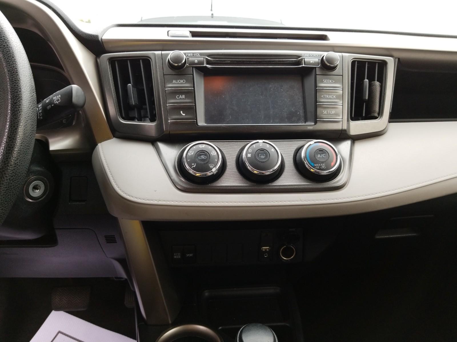 2014 Toyota RAV4 FWD LE