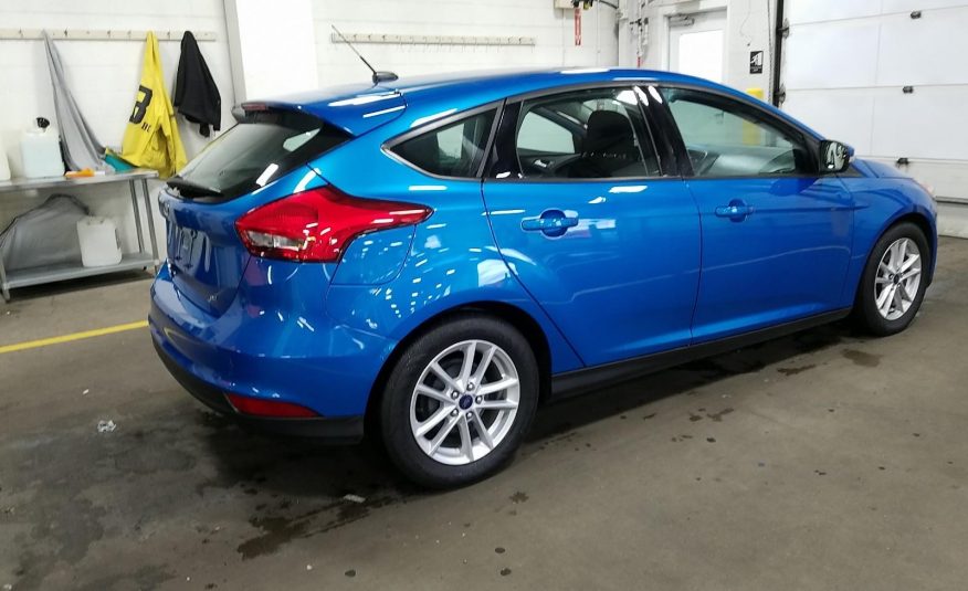 2016 Ford FOCUS FWD 4C SE