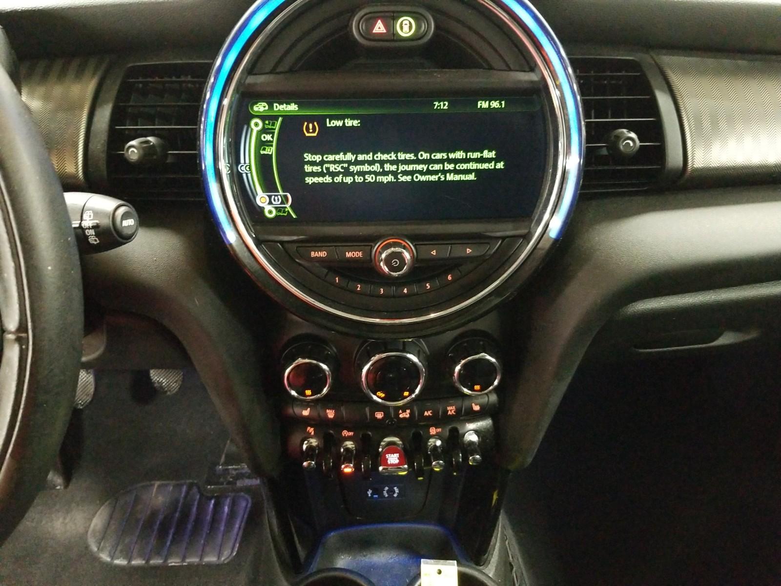 2017 MINI COOPER 4C S