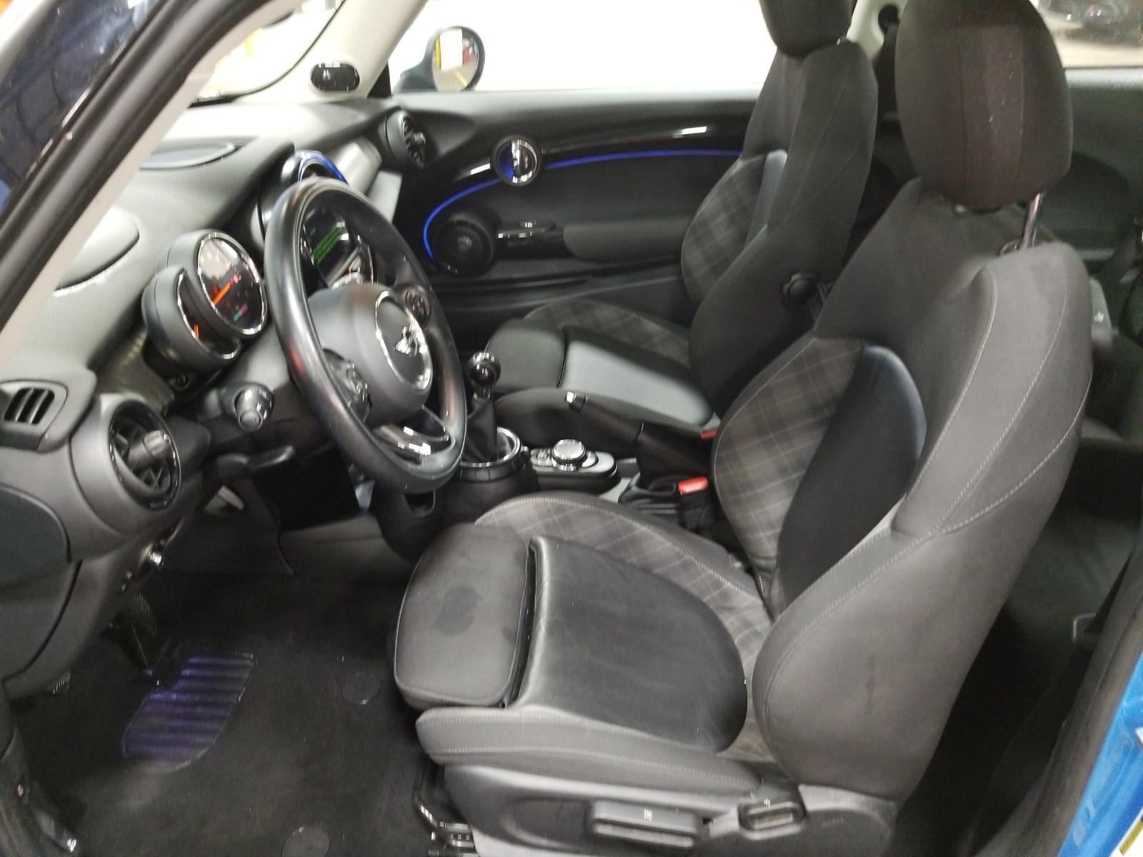 2017 MINI COOPER 4C S