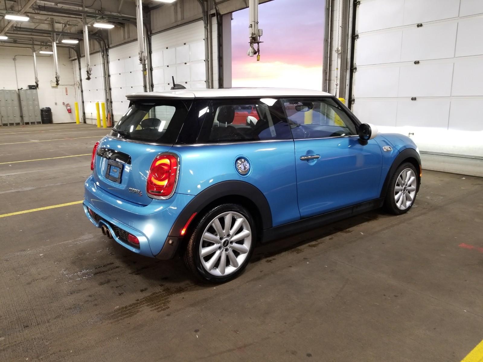 2017 MINI COOPER 4C S