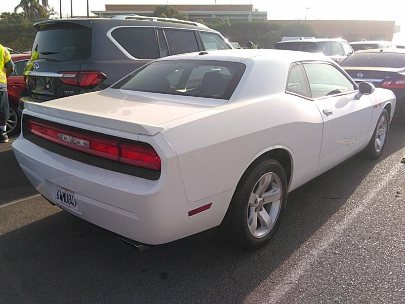 2012 Dodge CHALLENGER V8 R/T PLUS
