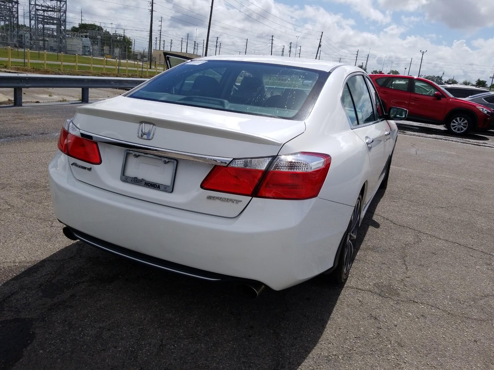 2015 Honda ACCORD 4C SPORT