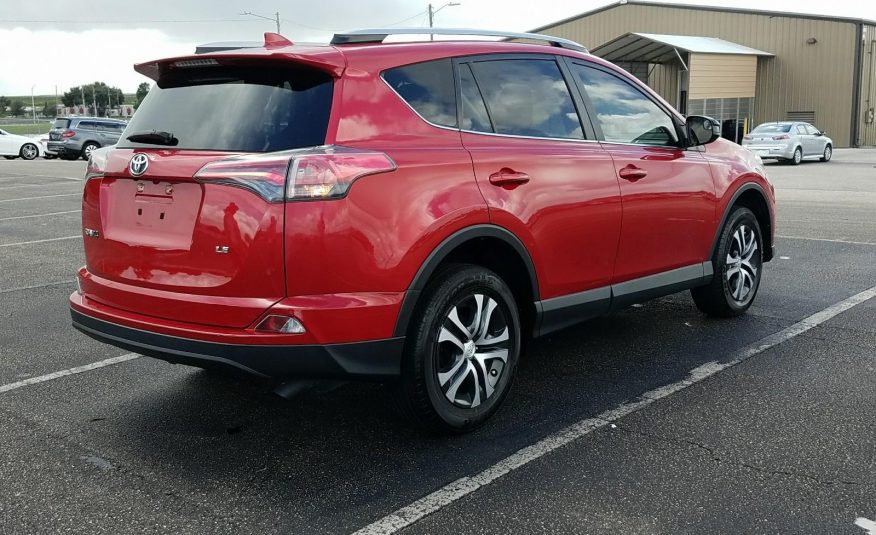 2017 Toyota RAV4 FWD LE