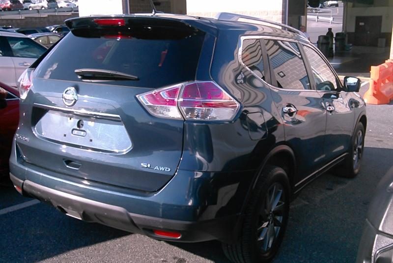 2016 Nissan ROGUE AWD 4C SL