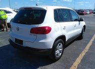 2013 Volkswagen TIGUAN FWD S