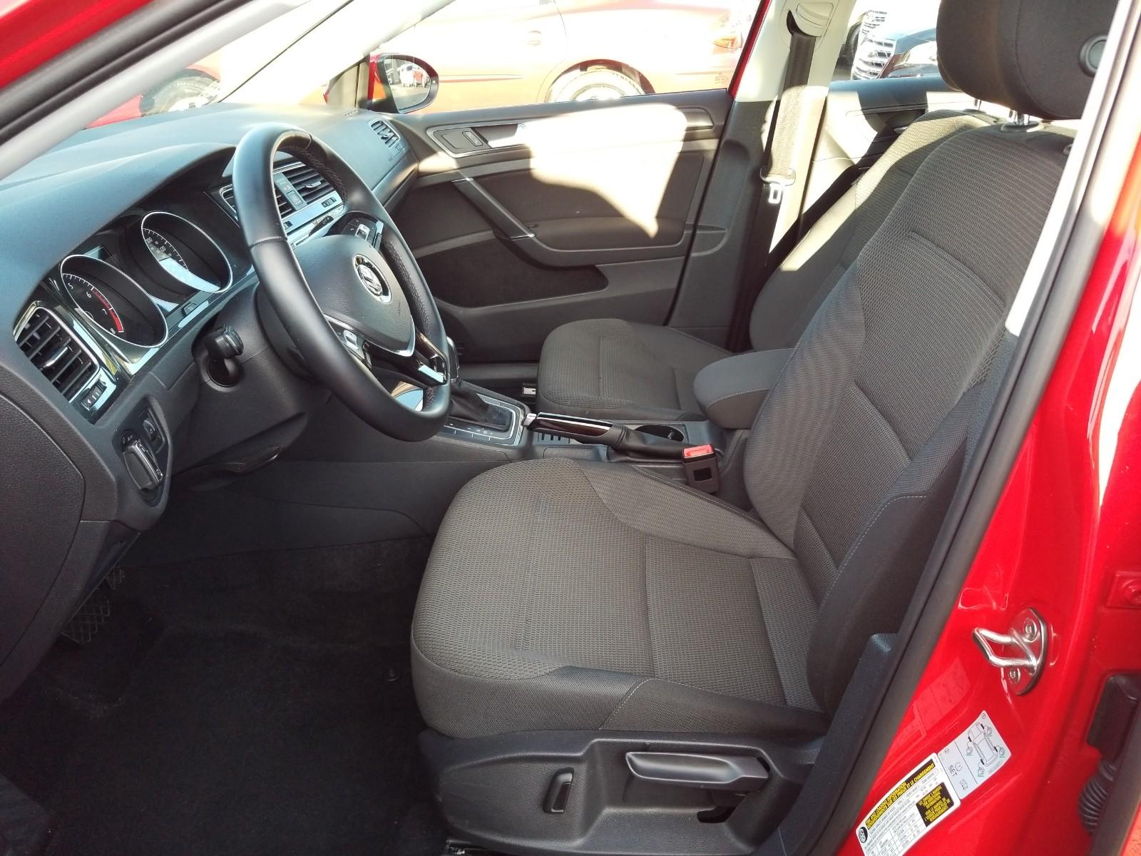 2018 Volkswagen GOLF S