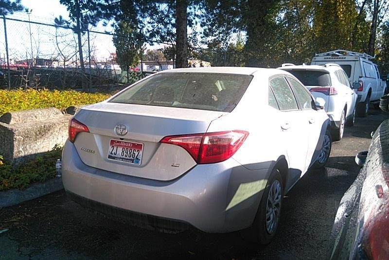 2017 Toyota COROLLA LE