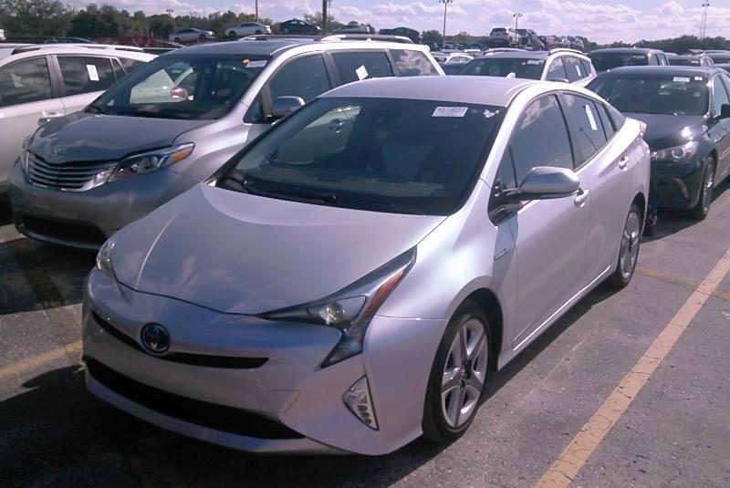 2016 Toyota PRIUS 4 TOURING