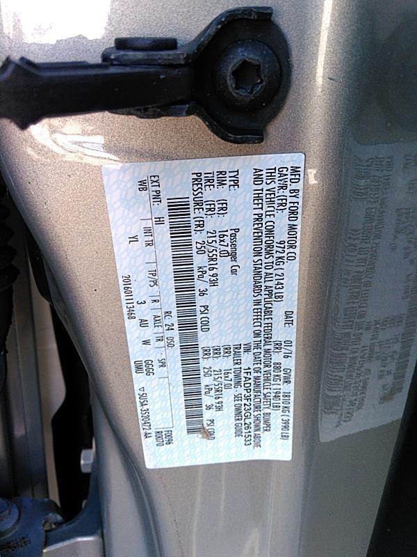 2016 Ford FOCUS FWD 4C SE