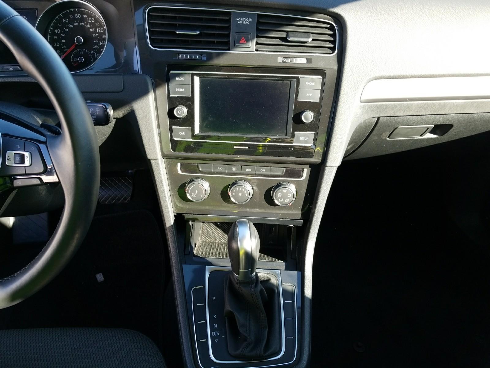 2018 Volkswagen GOLF S