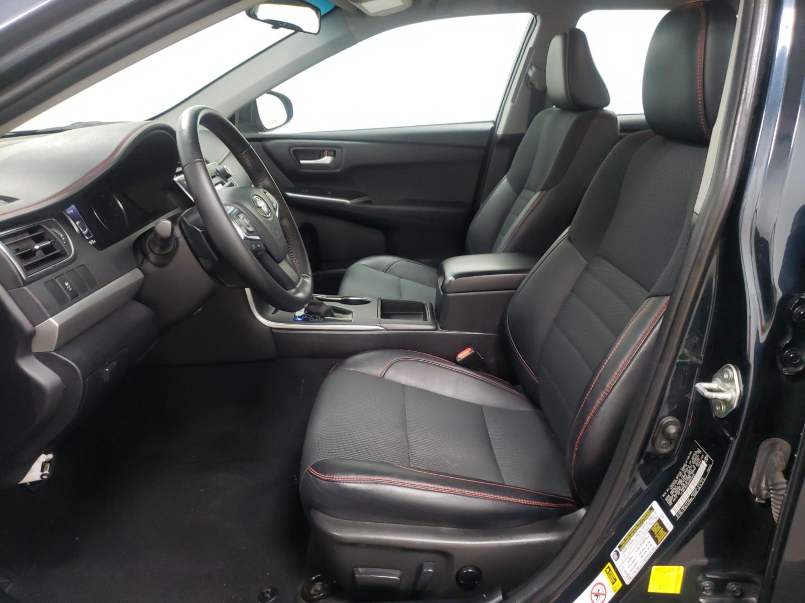 2016 Toyota CAMRY 4C SE