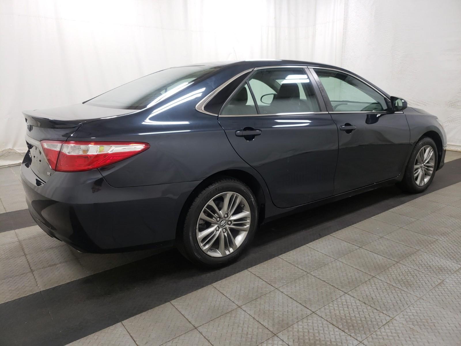 2016 Toyota CAMRY 4C SE