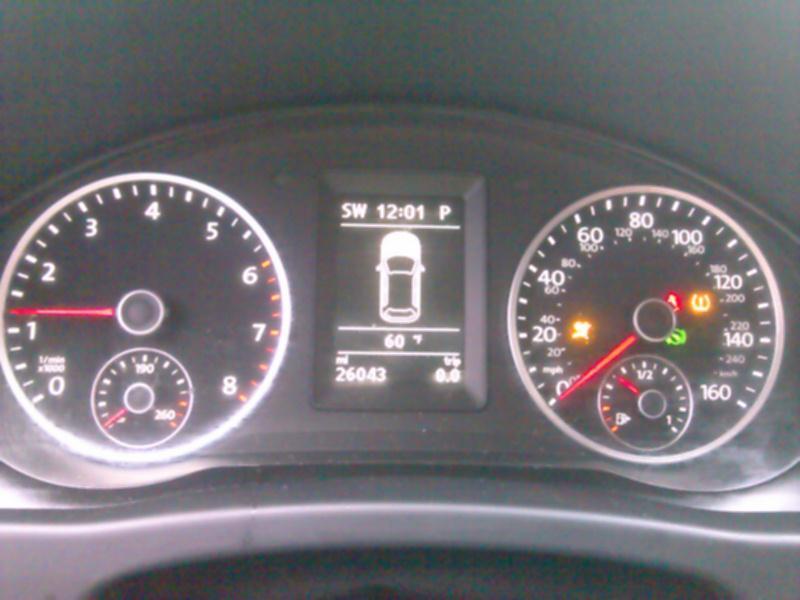 2015 Volkswagen TIGUAN AWD S